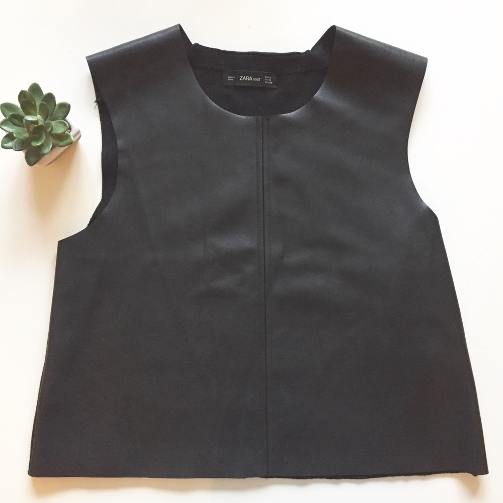 Zara Knit faux leather crop top, size S